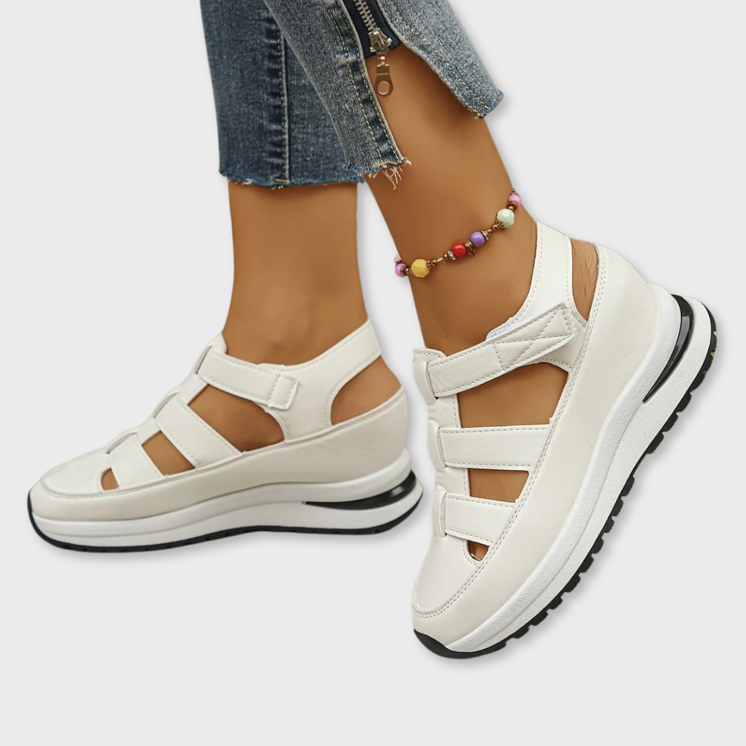 Armelle orthopedic sandals Céline de Montréal