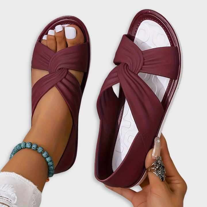 Bérénice orthopedic sandals Céline de Montréal