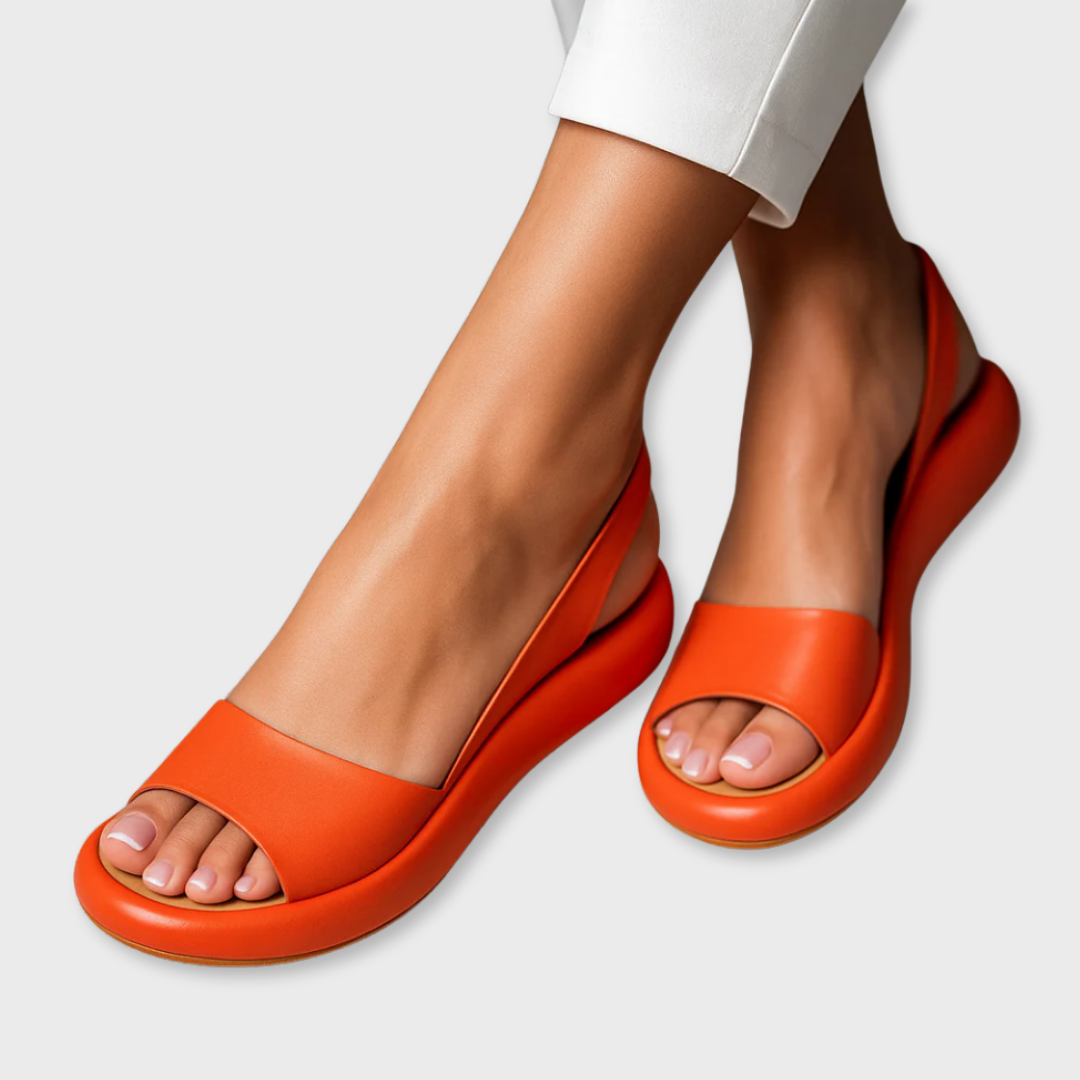 Maëlys orthopedic sandals Céline de Montréal