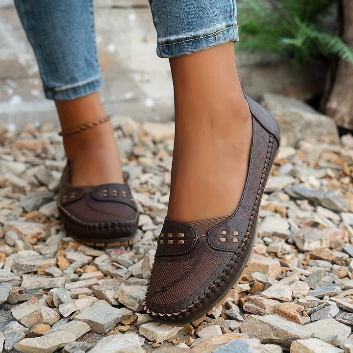 Desert Orthopedic Shoes — Céline de Montréal — view 11