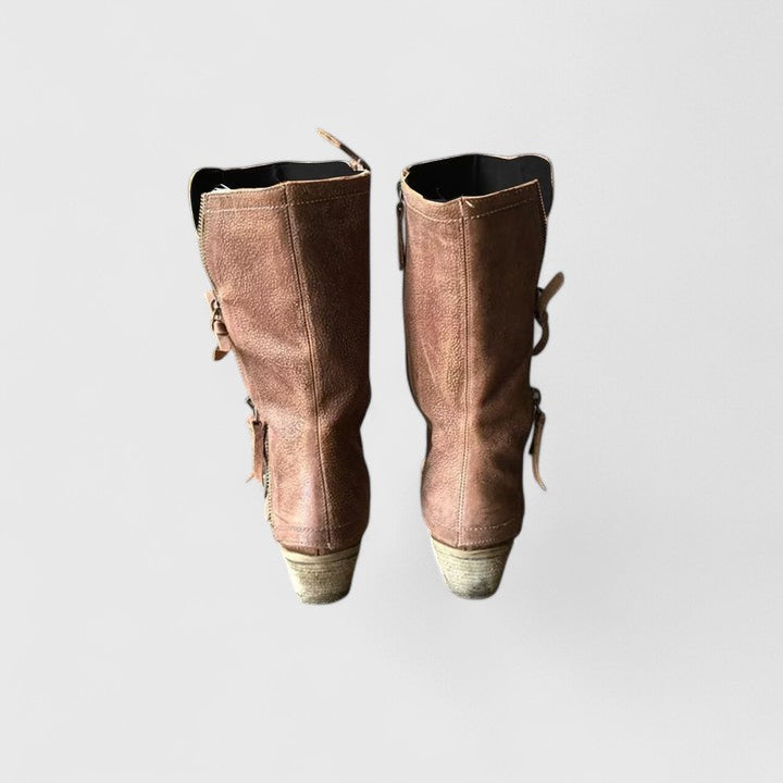 Elarisse Orthopedic Boots — Céline de Montréal — view 5