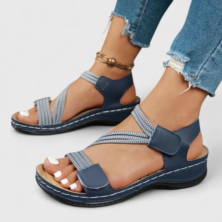 Léonie orthopedic sandals Céline de Montréal