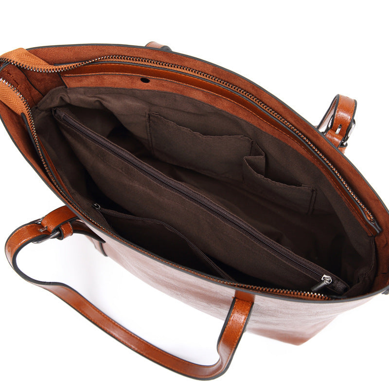 Laken Crossbody Bags — Céline de Montréal — view 14