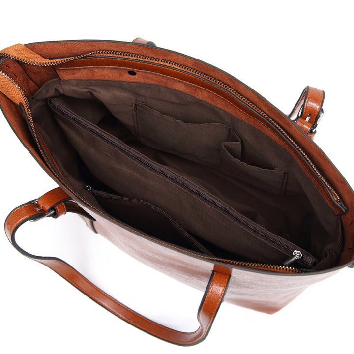 Laken Crossbody Bags — Céline de Montréal — view 14