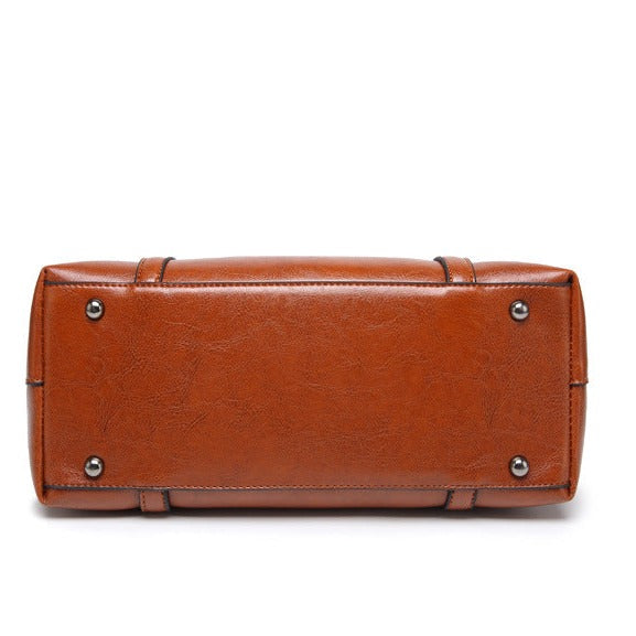 Laken Crossbody Bags — Céline de Montréal — view 12