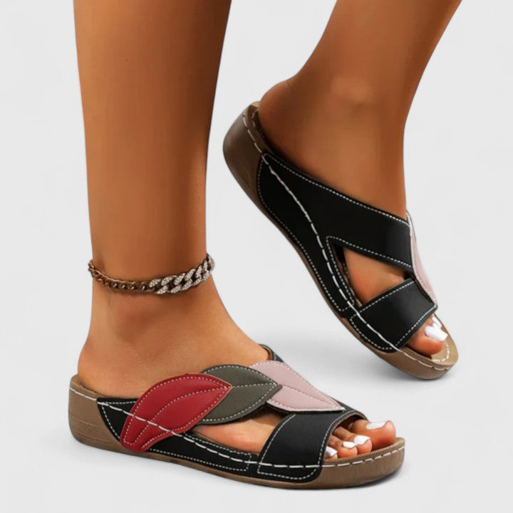 Virginie orthopedic sandals Céline de Montréal