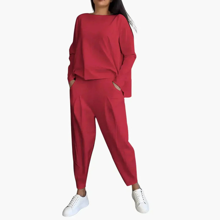 LuxeLounge Sweaters — Céline de Montréal — view 4