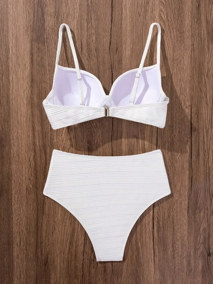 Sandra Bikinis — Céline de Montréal — view 5