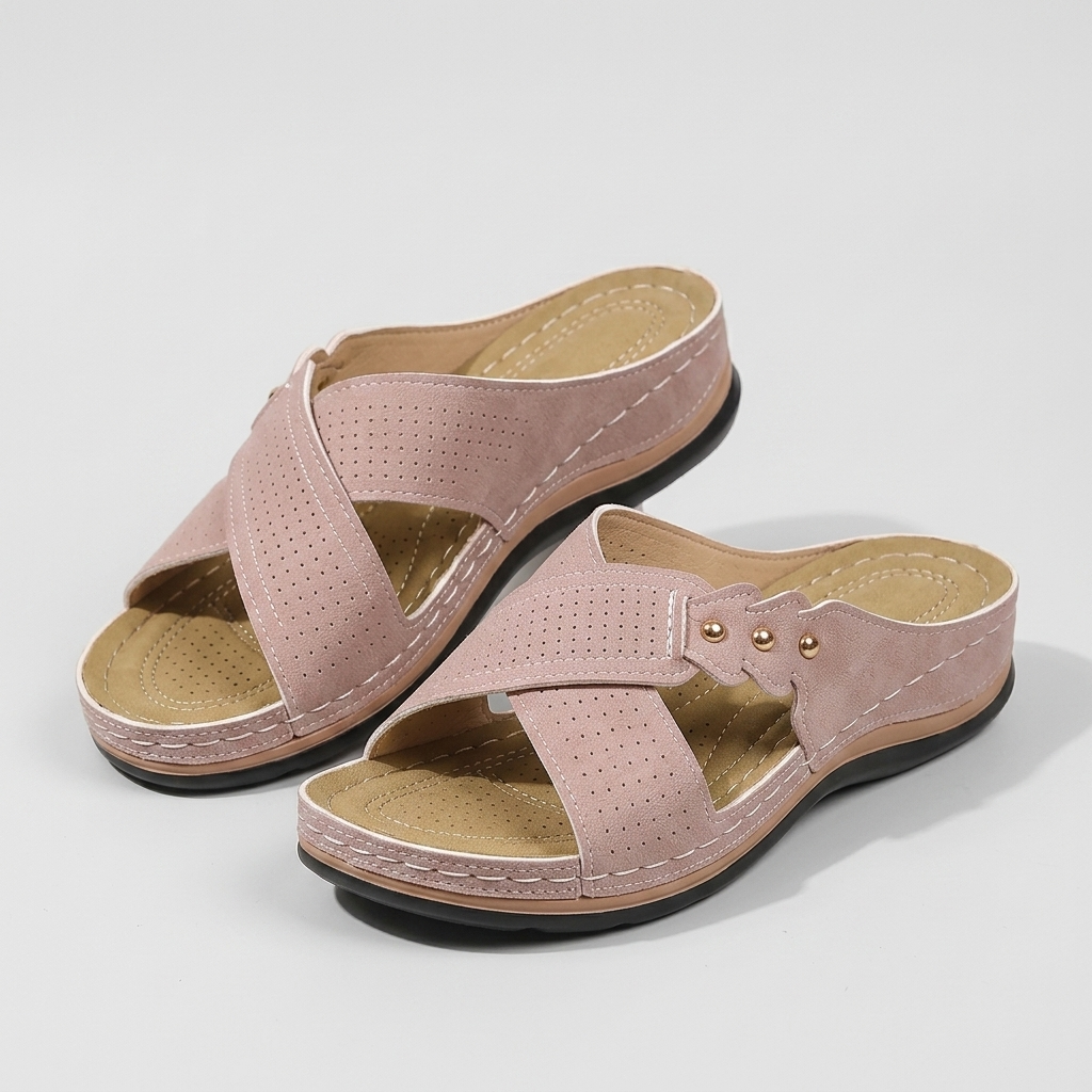 Aurore orthopedic sandals Céline de Montréal
