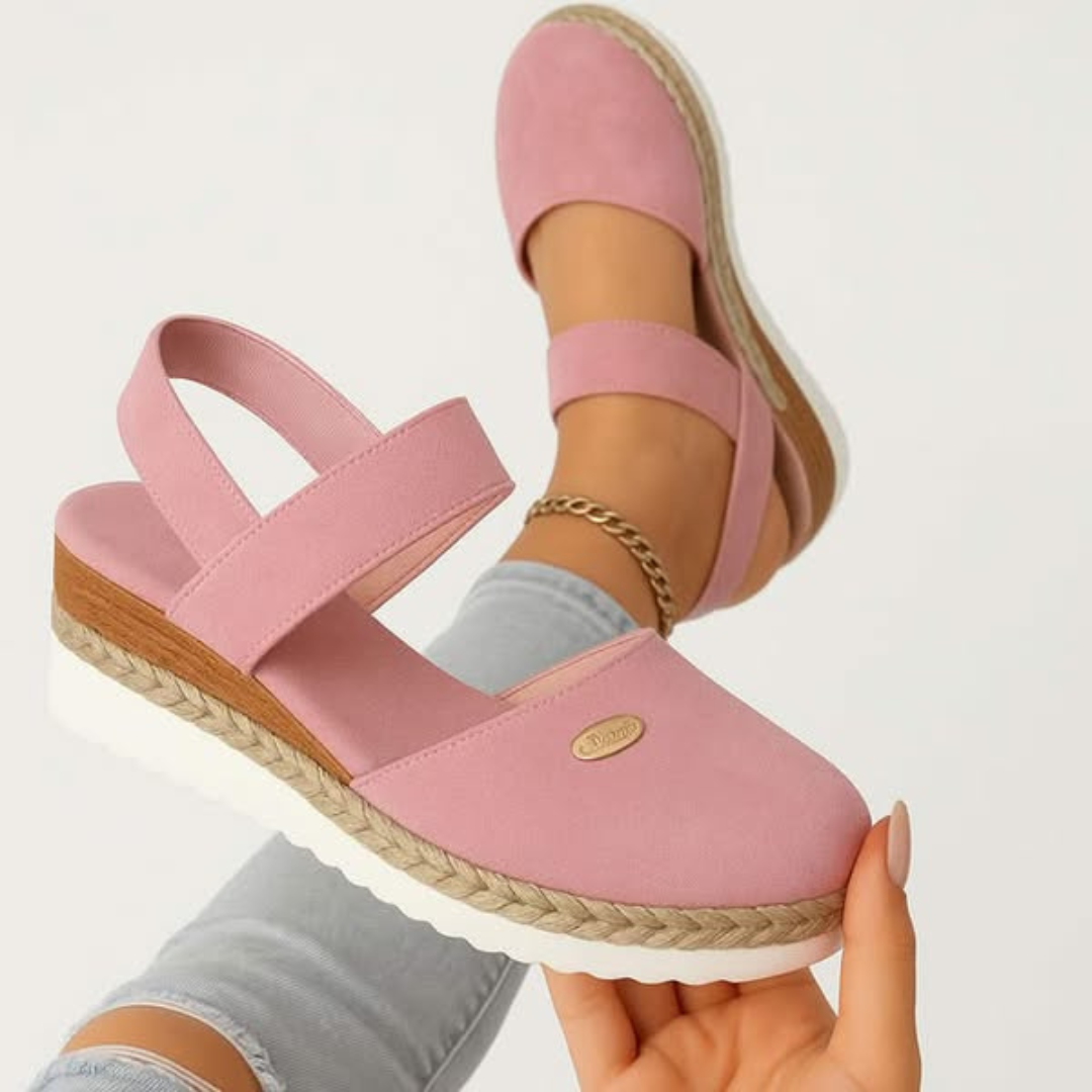 Vanessa orthopedic sandals Céline de Montréal
