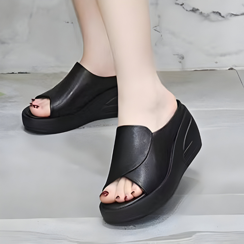 Xanthe Orthopedic Sandals — Céline de Montréal — view 2