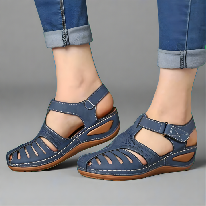 Hanna Sandals — Céline de Montréal