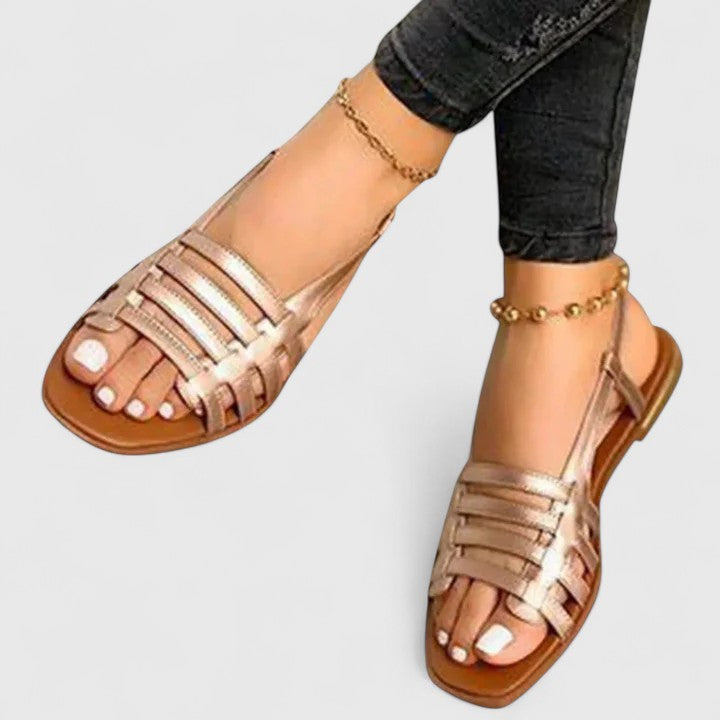 Inès orthopedic sandals Céline de Montréal