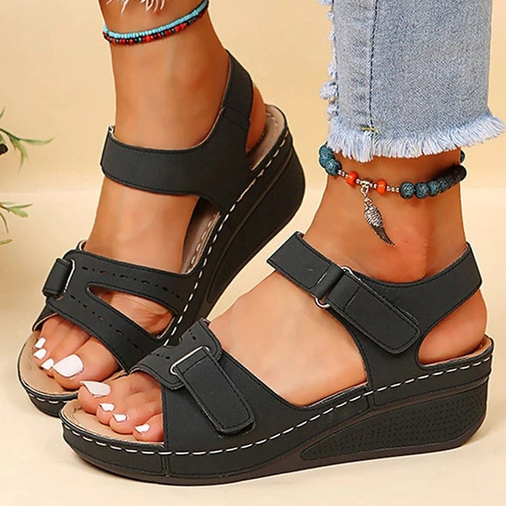 Helene Women's Comfortable Sandals Sandals — Céline de Montréal — view 9
