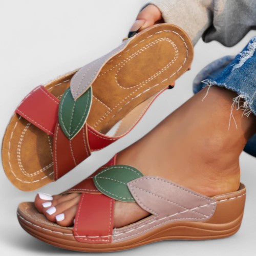 Virginie orthopedic sandals Céline de Montréal