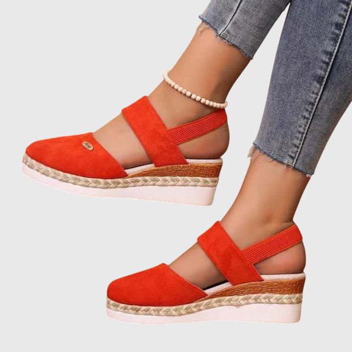 Vanessa orthopedic sandals Céline de Montréal