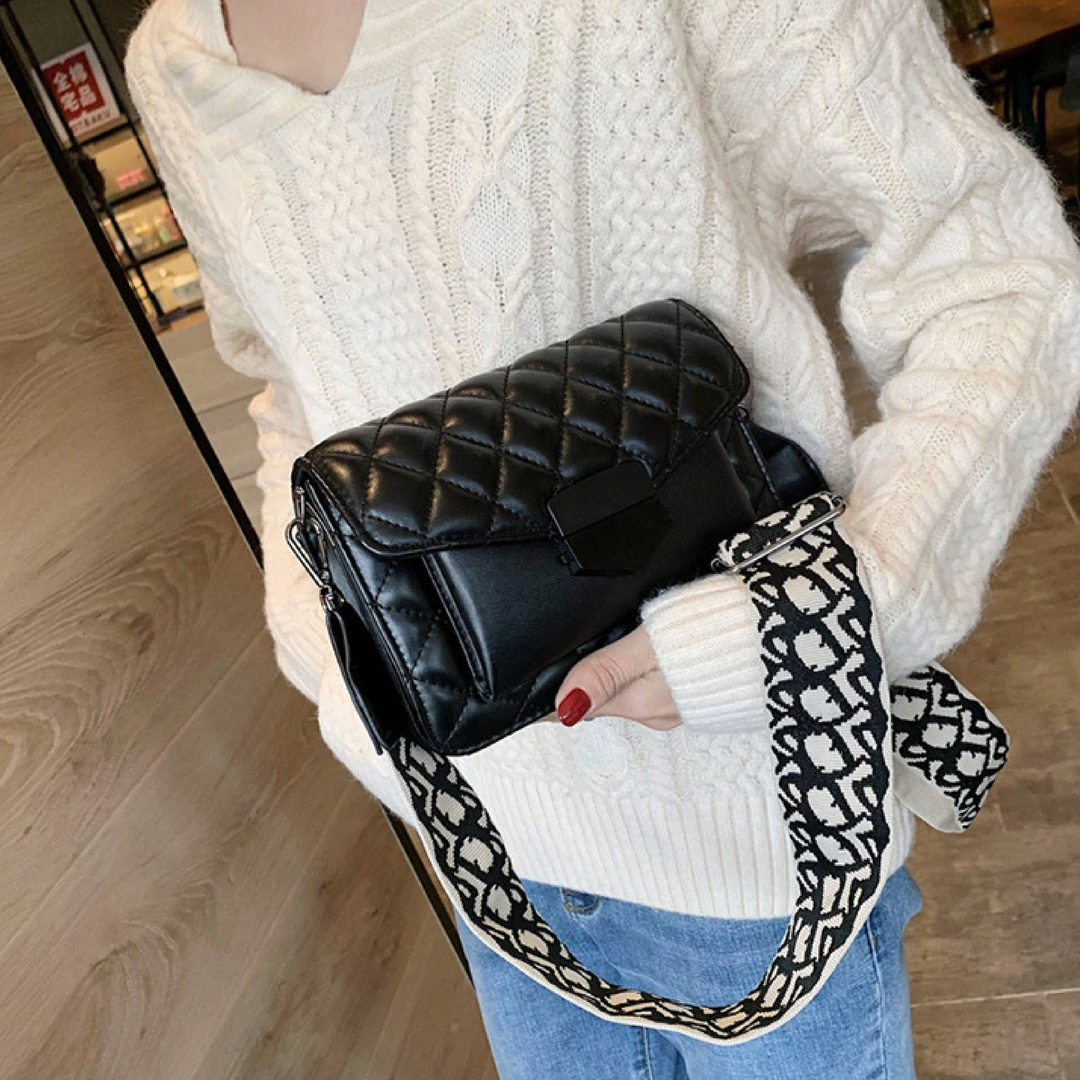 Reverie Handbags — Céline de Montréal — view 4