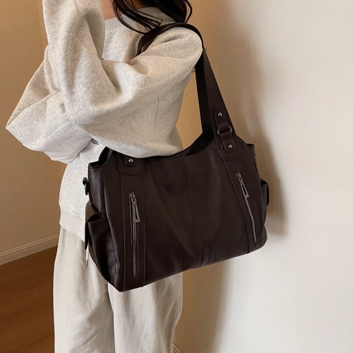 Uma Shoulder Bags — Céline de Montréal — view 19