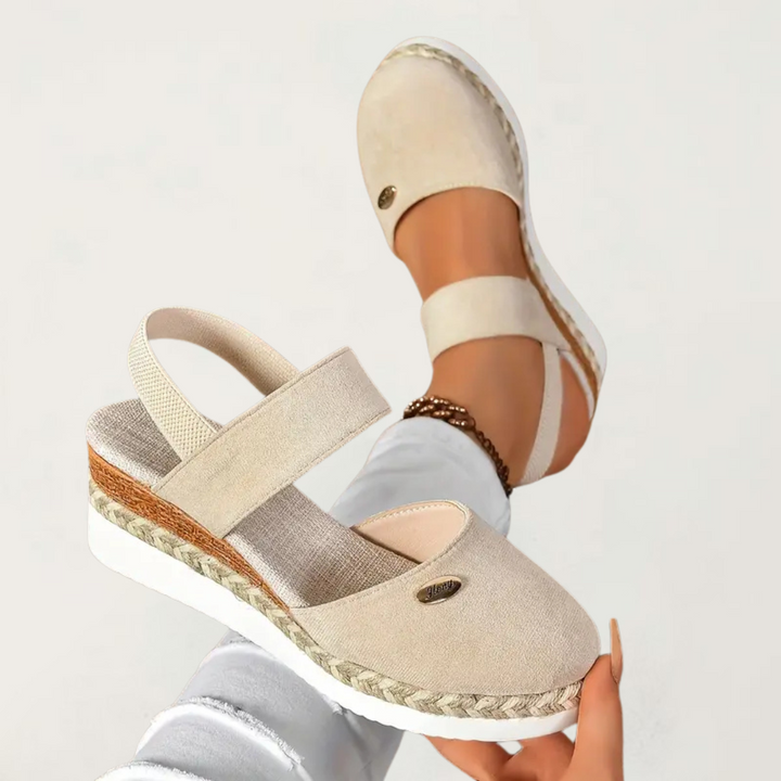 Vanessa orthopedic sandals Céline de Montréal