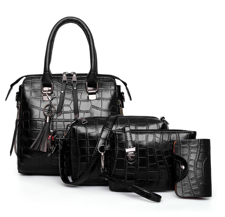 Palmer Handbags — Céline de Montréal — view 2