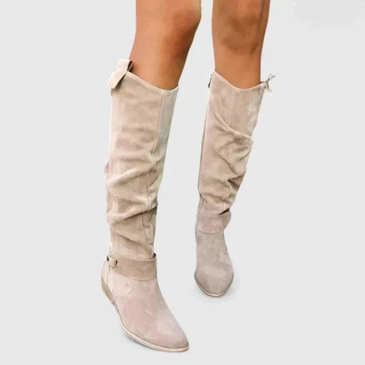 Ryzeliah Orthopedic Boots — Céline de Montréal — view 5