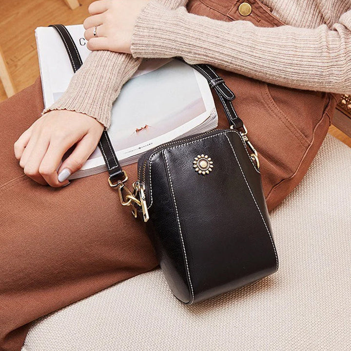 Vienna Handbags — Céline de Montréal — view 13