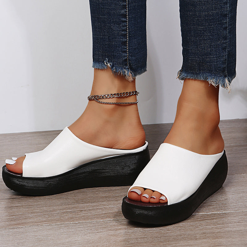 Elsie Orthopedic Sandals — Céline de Montréal — view 7