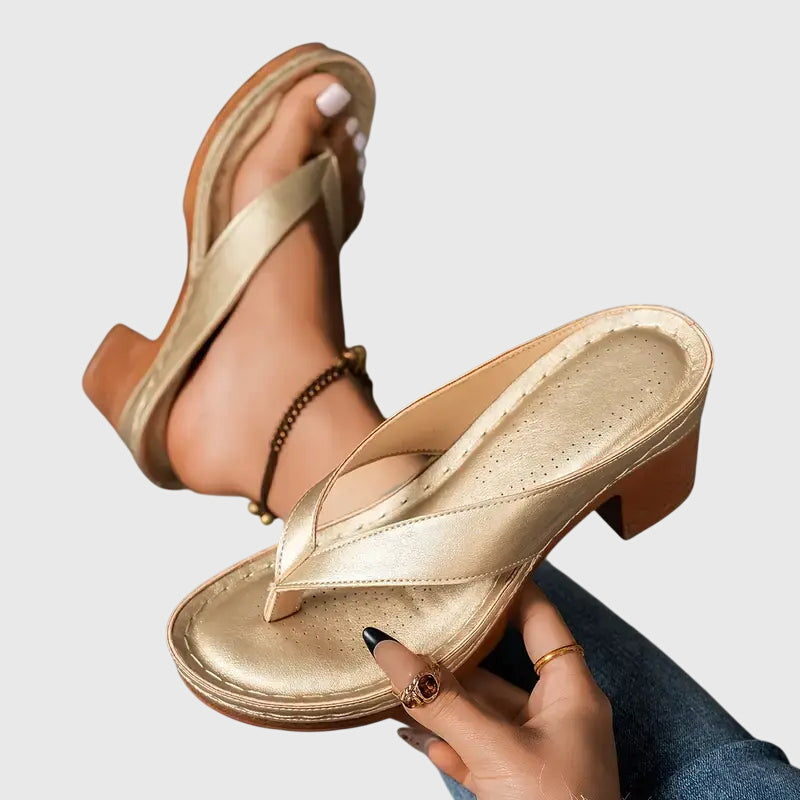 Diane orthopedic sandals Céline de Montréal