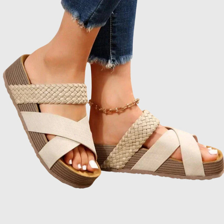 Sophie orthopedic sandals Céline de Montréal