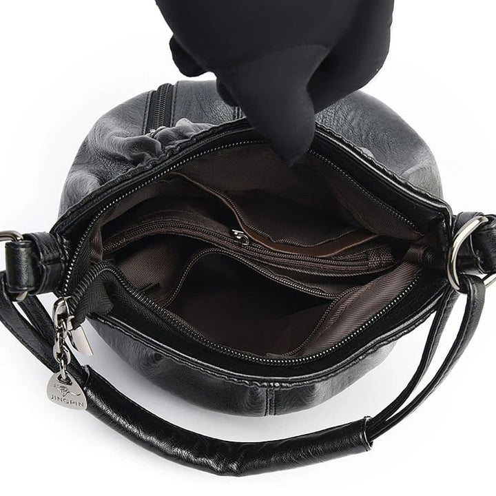 Waverly Handbags — Céline de Montréal — view 7
