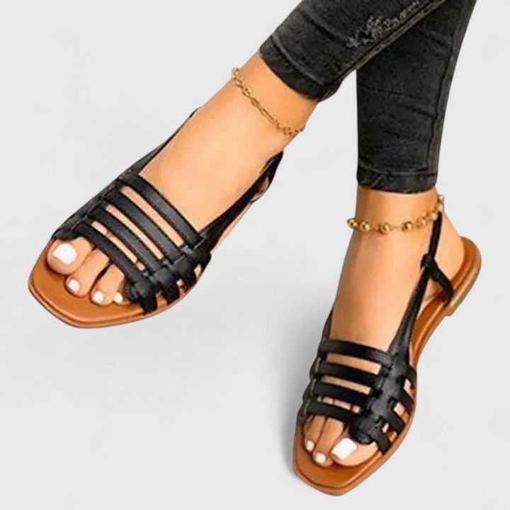 Inès orthopedic sandals Céline de Montréal