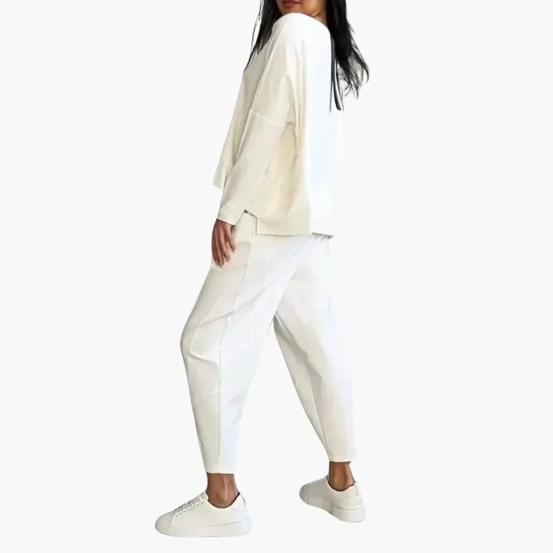 LuxeLounge Sweaters — Céline de Montréal — view 10