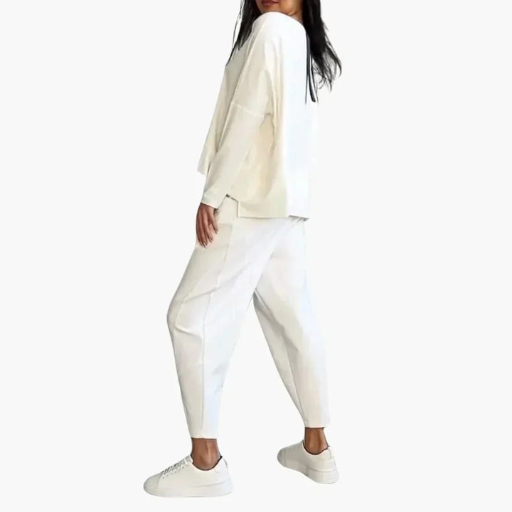 LuxeLounge Sweaters — Céline de Montréal — view 10