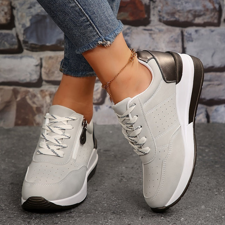 Ivy Sneakers — Céline de Montréal — view 4