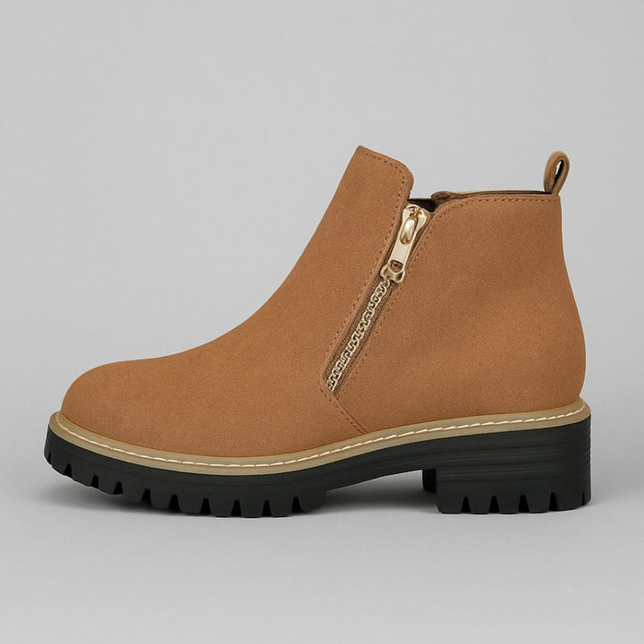 Valencina Orthopedic Boots — Céline de Montréal — view 5