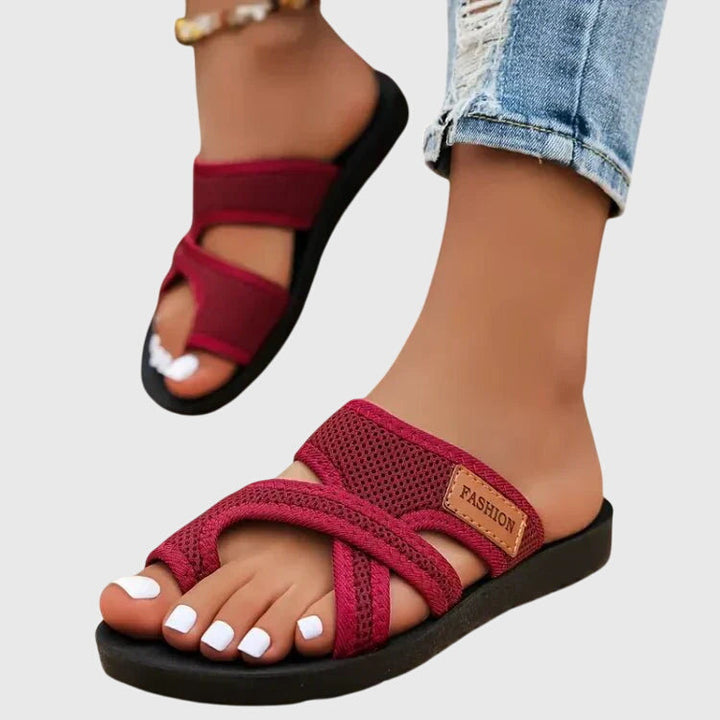 Hélène orthopedic sandals Céline de Montréal