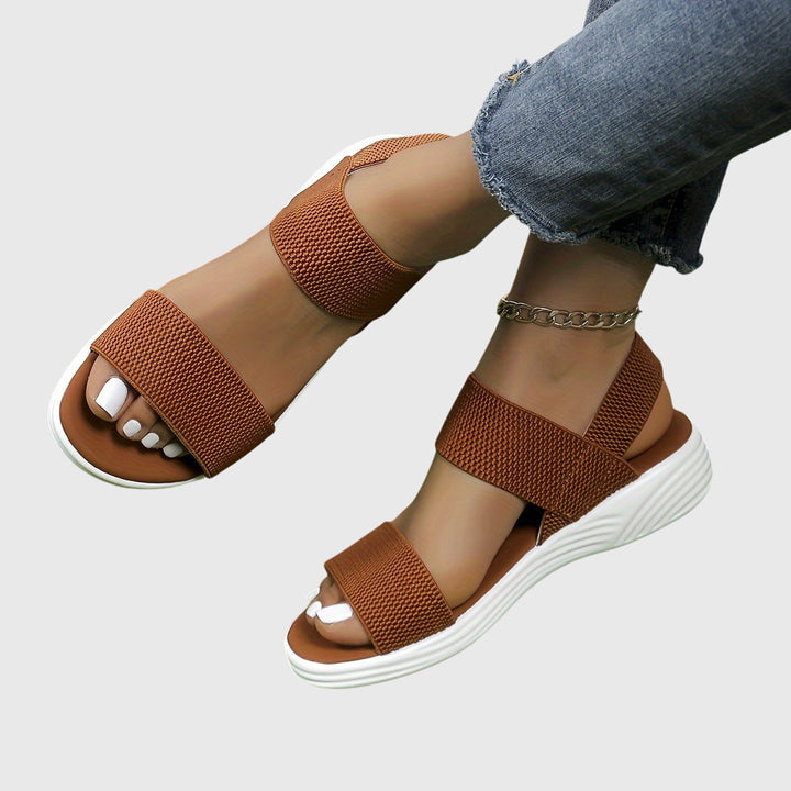 Apolline orthopedic sandals Céline de Montréal