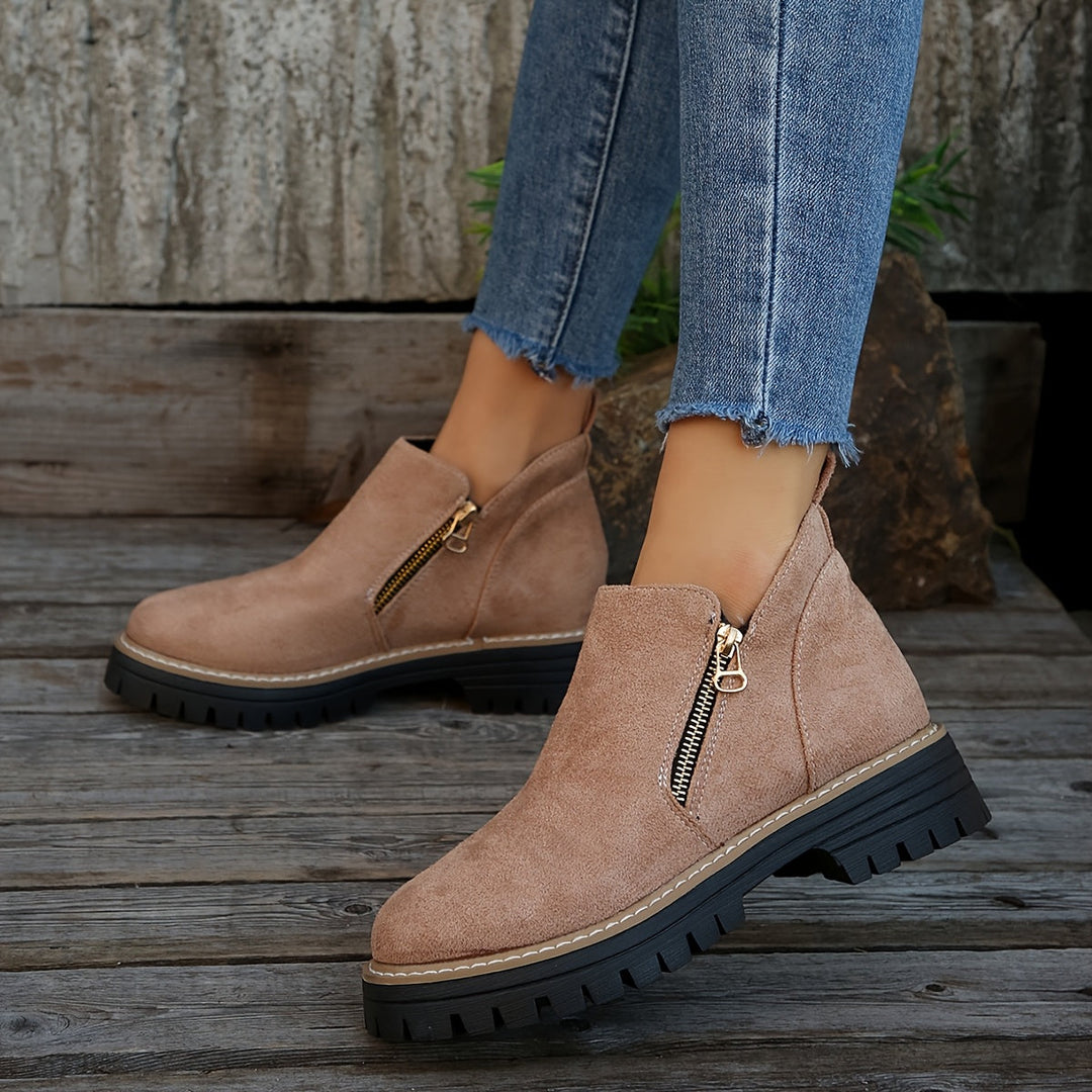 Raely Orthopedic Boots — Céline de Montréal — view 15