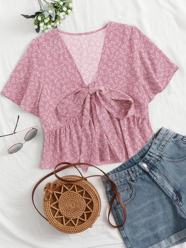 Althea Casual Summer V-Neck Flowy Top V-Neck Tops — Céline de Montréal — view 6