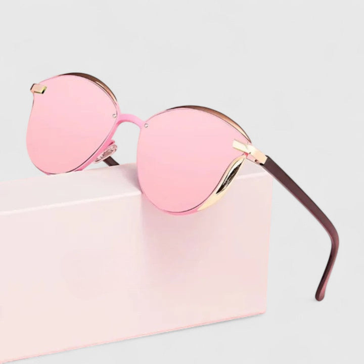 Preslee Sunglasses — Céline de Montréal — view 5
