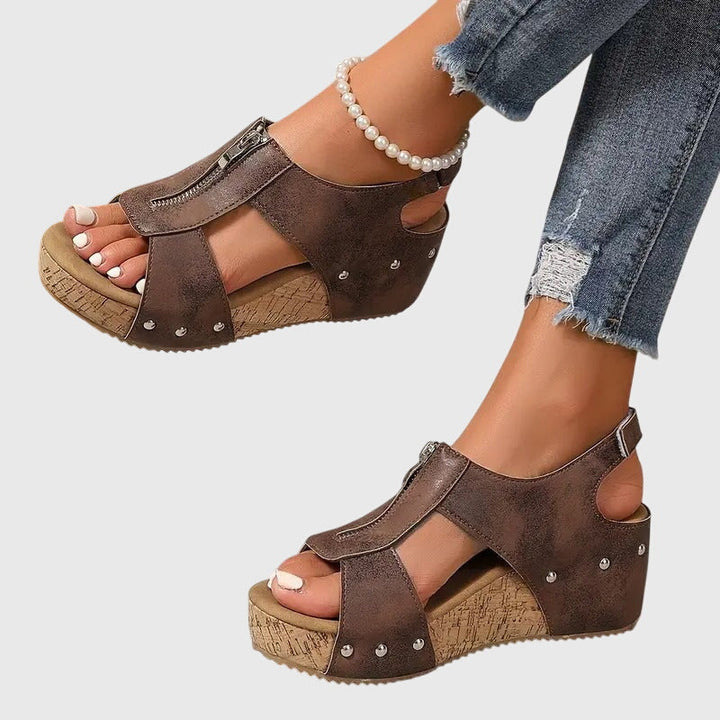 Mélissa orthopedic sandals Céline de Montréal