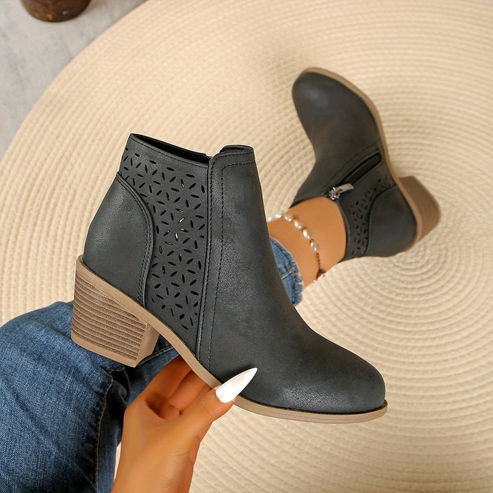 Talen Orthopedic Boots — Céline de Montréal — view 2