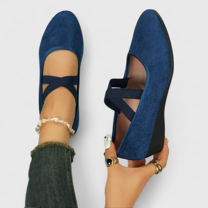 Jynna Orthopedic Shoes — Céline de Montréal — view 2