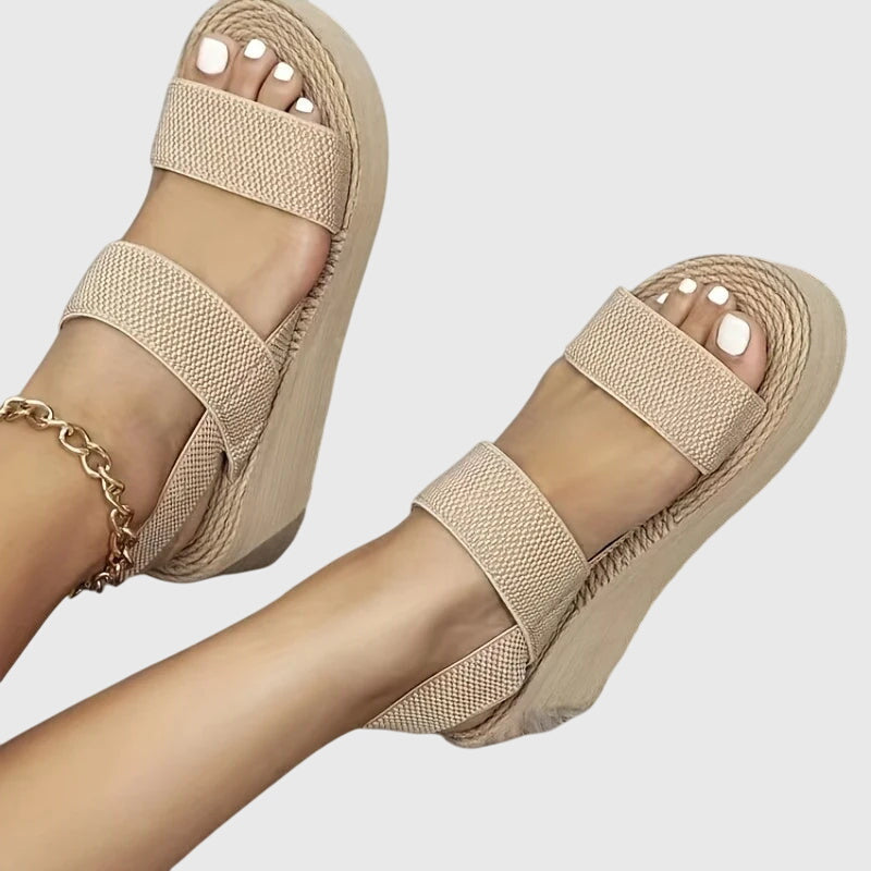 Valentine orthopedic sandals Céline de Montréal
