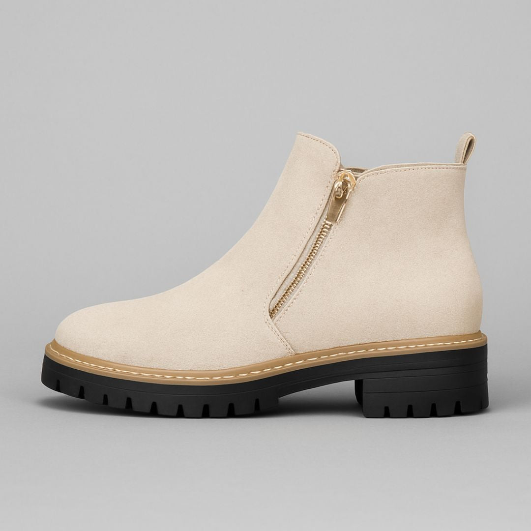 Valencina Orthopedic Boots — Céline de Montréal — view 2