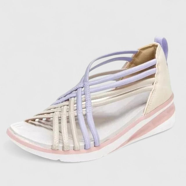 Clara orthopedic sandals Céline de Montréal