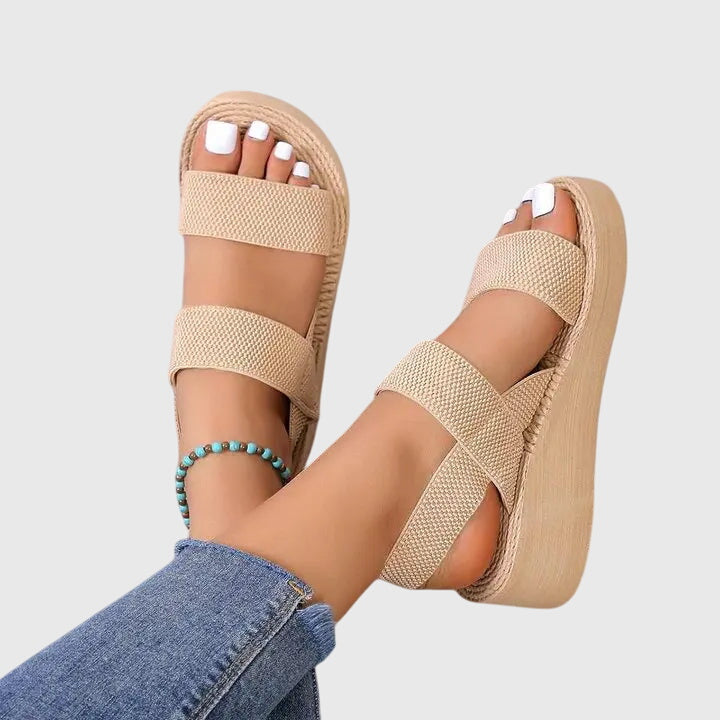 Valentine orthopedic sandals Céline de Montréal