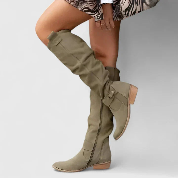 Ryzeliah Orthopedic Boots — Céline de Montréal — view 3