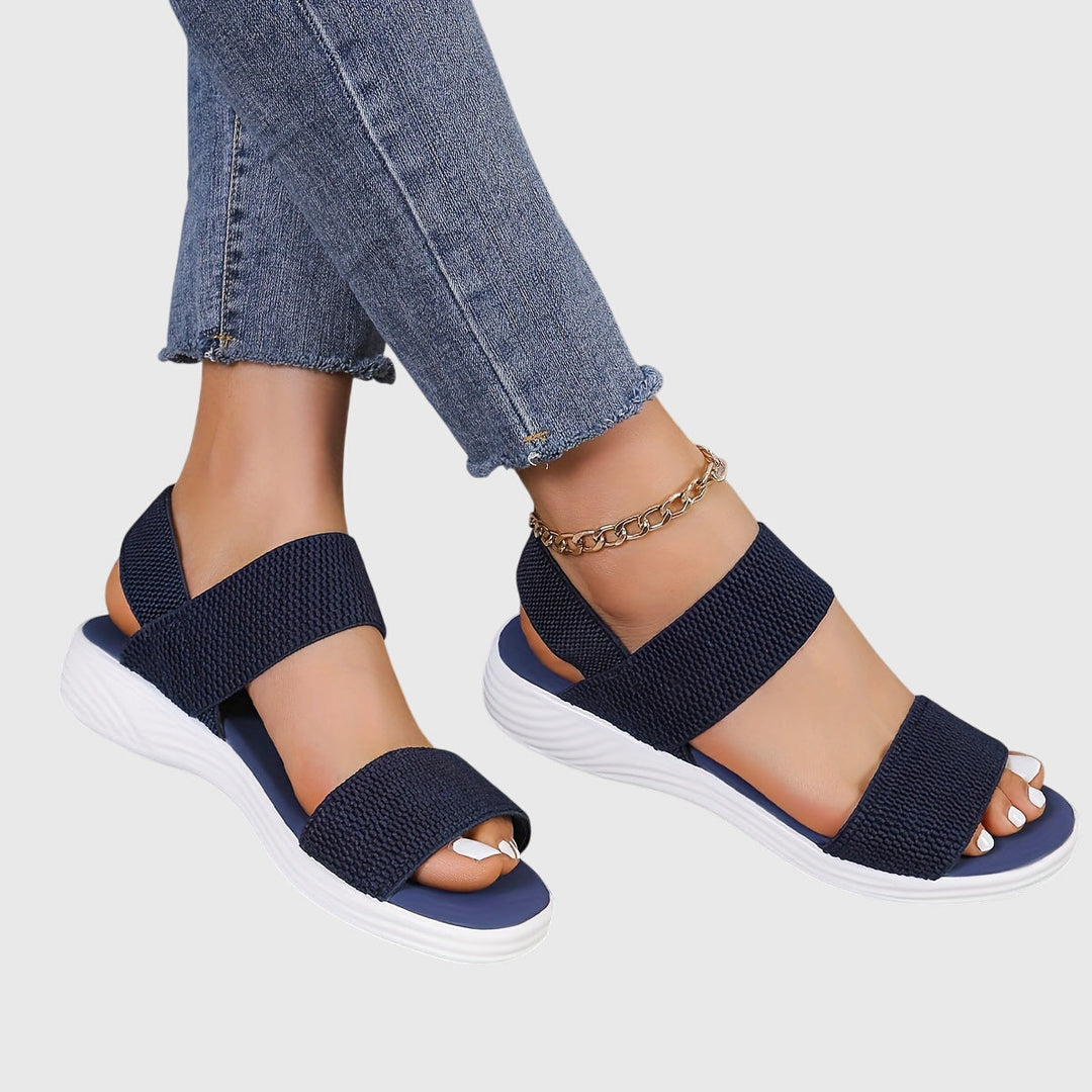 Apolline orthopedic sandals Céline de Montréal