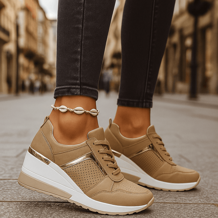 Megan Sneakers — Céline de Montréal — view 6